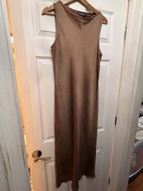green emerald velvet dress Bella and Bloom Boutique main image 0